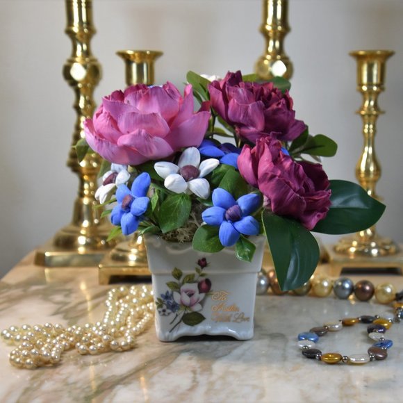 "For Mother with Love" painted on front of small trinket box w/ Sola flowers - Picture 10 of 14